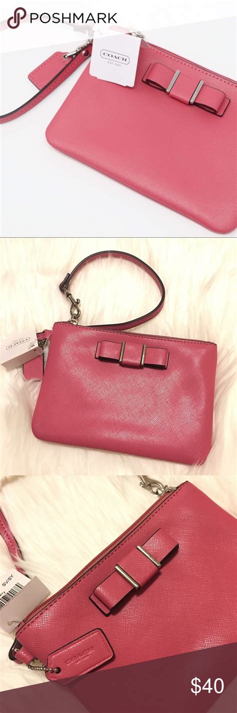 designer wristlet wallet pink.